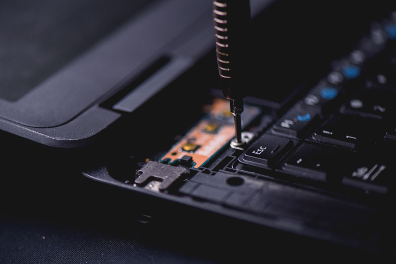 réparation informatique pour les particuliers chez Azerty Solutions Informatiques Val d'Oise